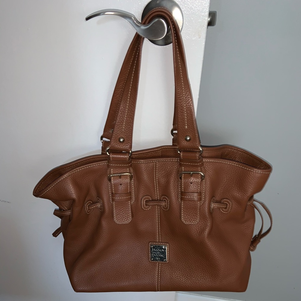 Dooney and Bourke tote